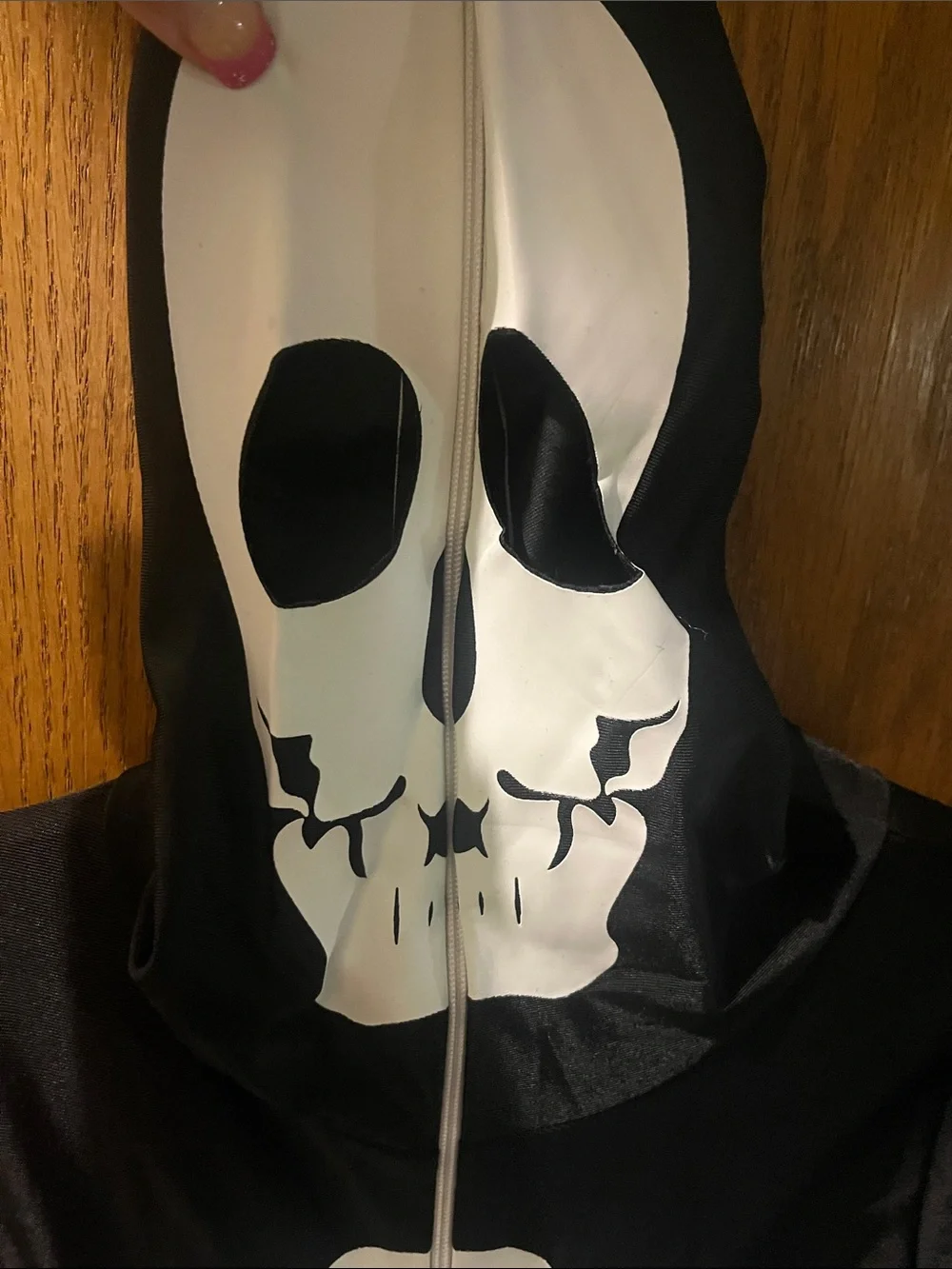 Black & White Skeleton Kids Costume Bodysuit NWOT GLOWS IN THE DARK